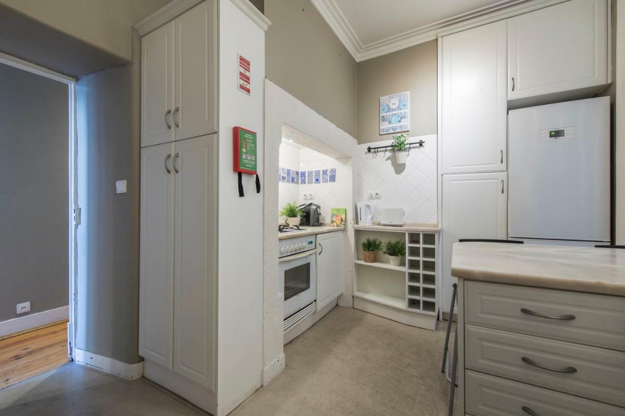 Trendy & Lightfull Apartment ลิสบอน ภายนอก รูปภาพ