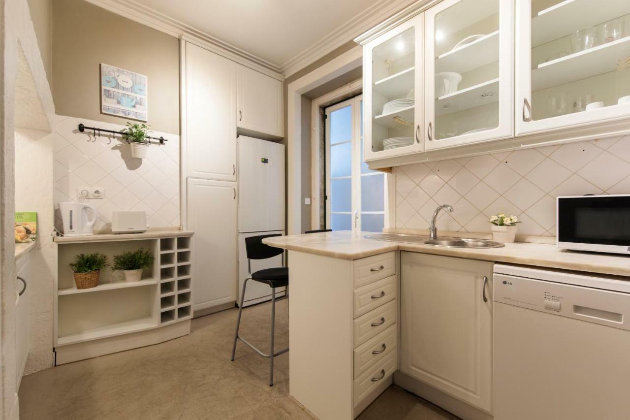 Trendy & Lightfull Apartment ลิสบอน ภายนอก รูปภาพ