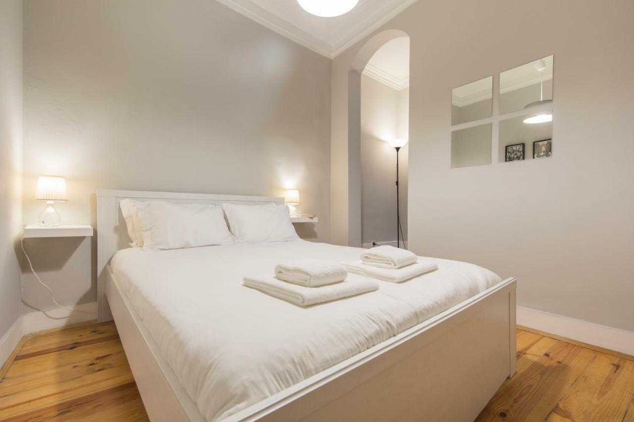Trendy & Lightfull Apartment ลิสบอน ภายนอก รูปภาพ